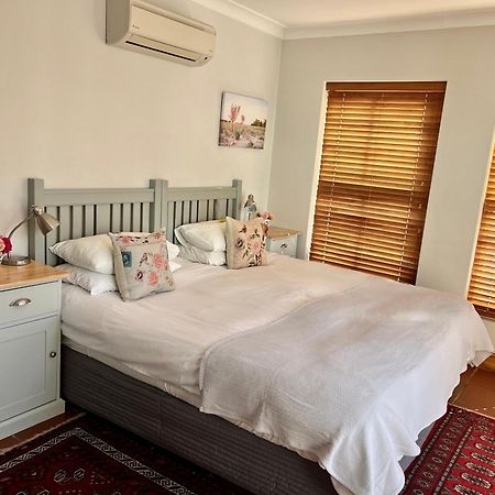 Penelope'S Stellenbosch Bed & Breakfast Exterior foto