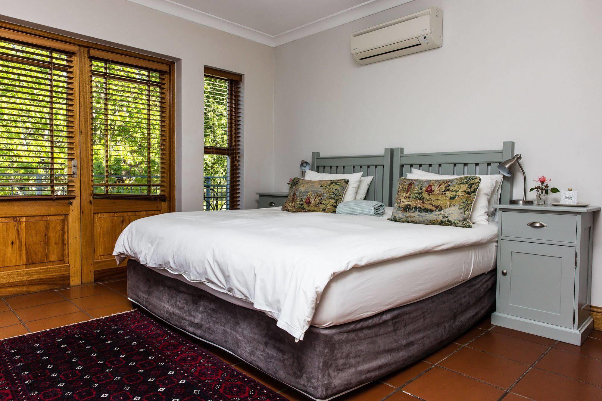 Penelope'S Stellenbosch Bed & Breakfast Exterior foto