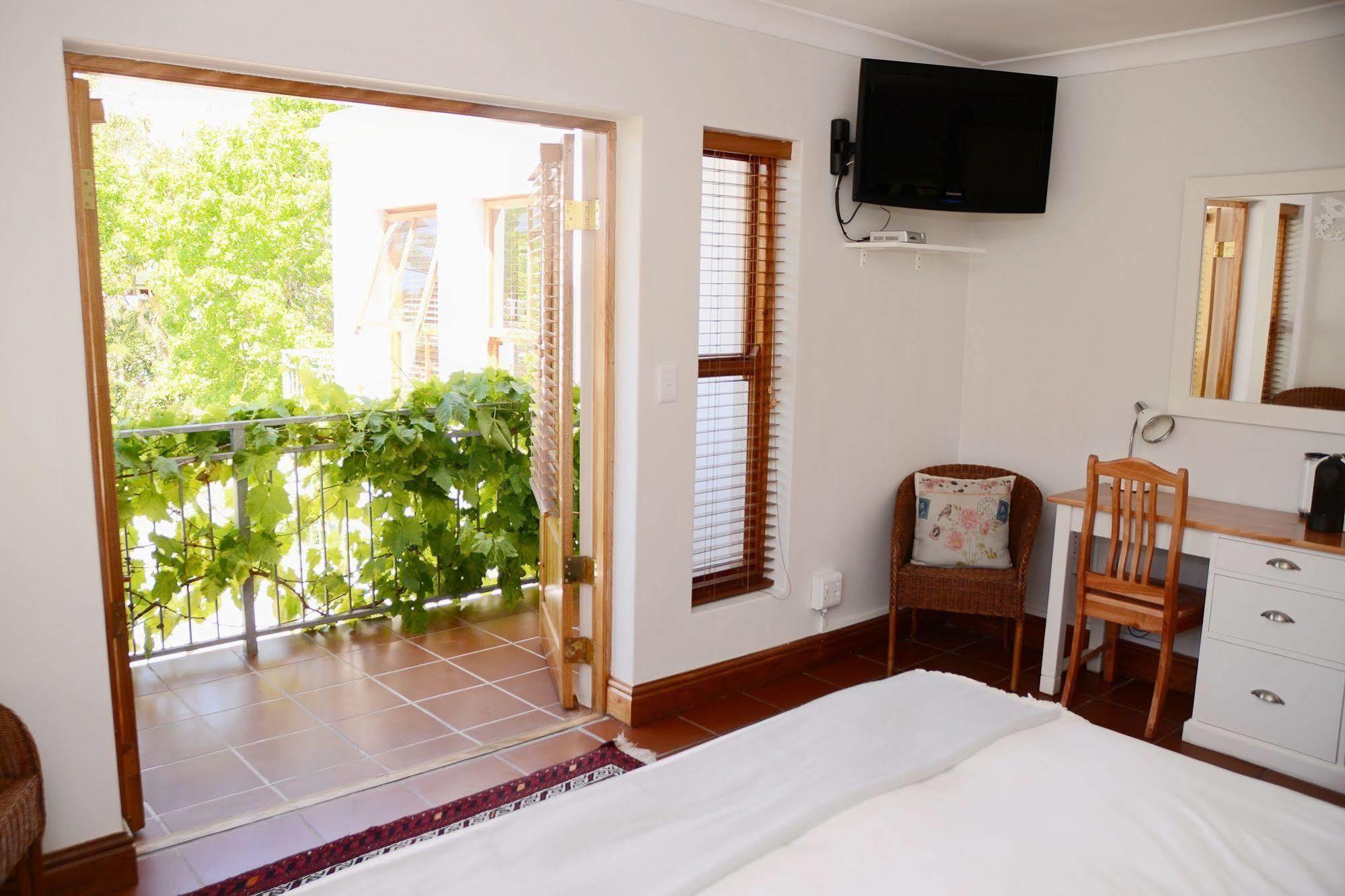 Penelope'S Stellenbosch Bed & Breakfast Exterior foto