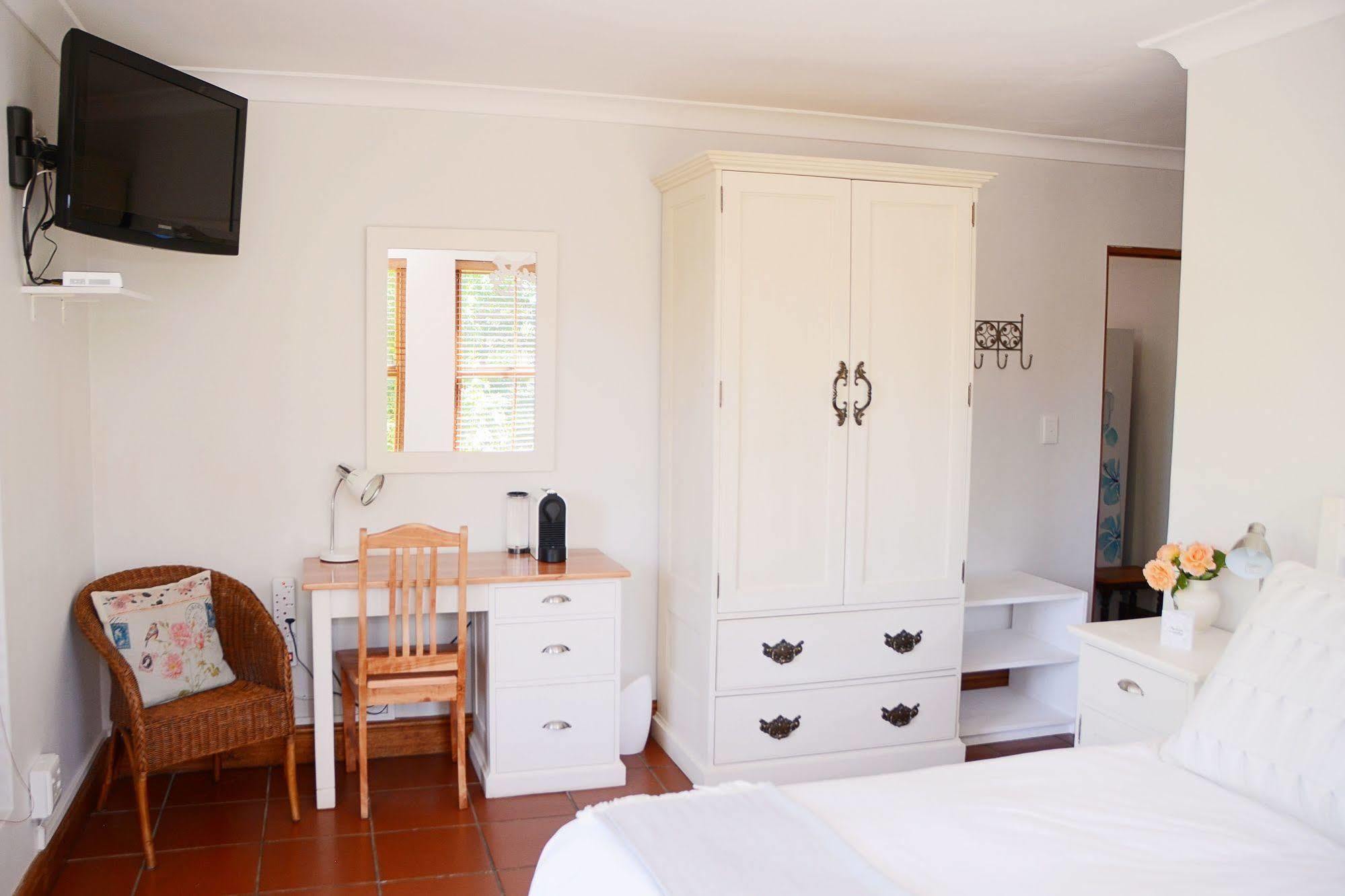 Penelope'S Stellenbosch Bed & Breakfast Exterior foto