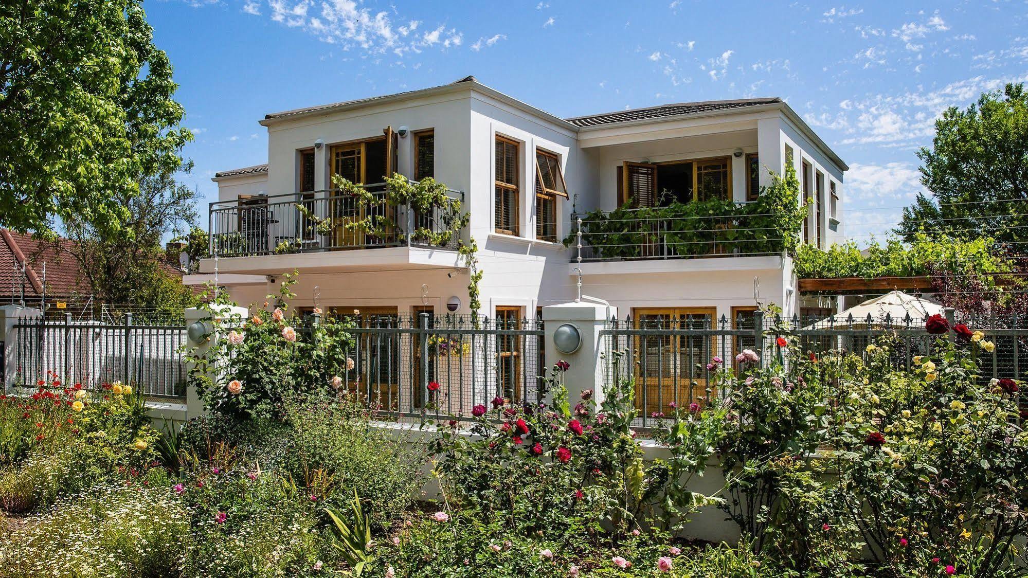 Penelope'S Stellenbosch Bed & Breakfast Exterior foto