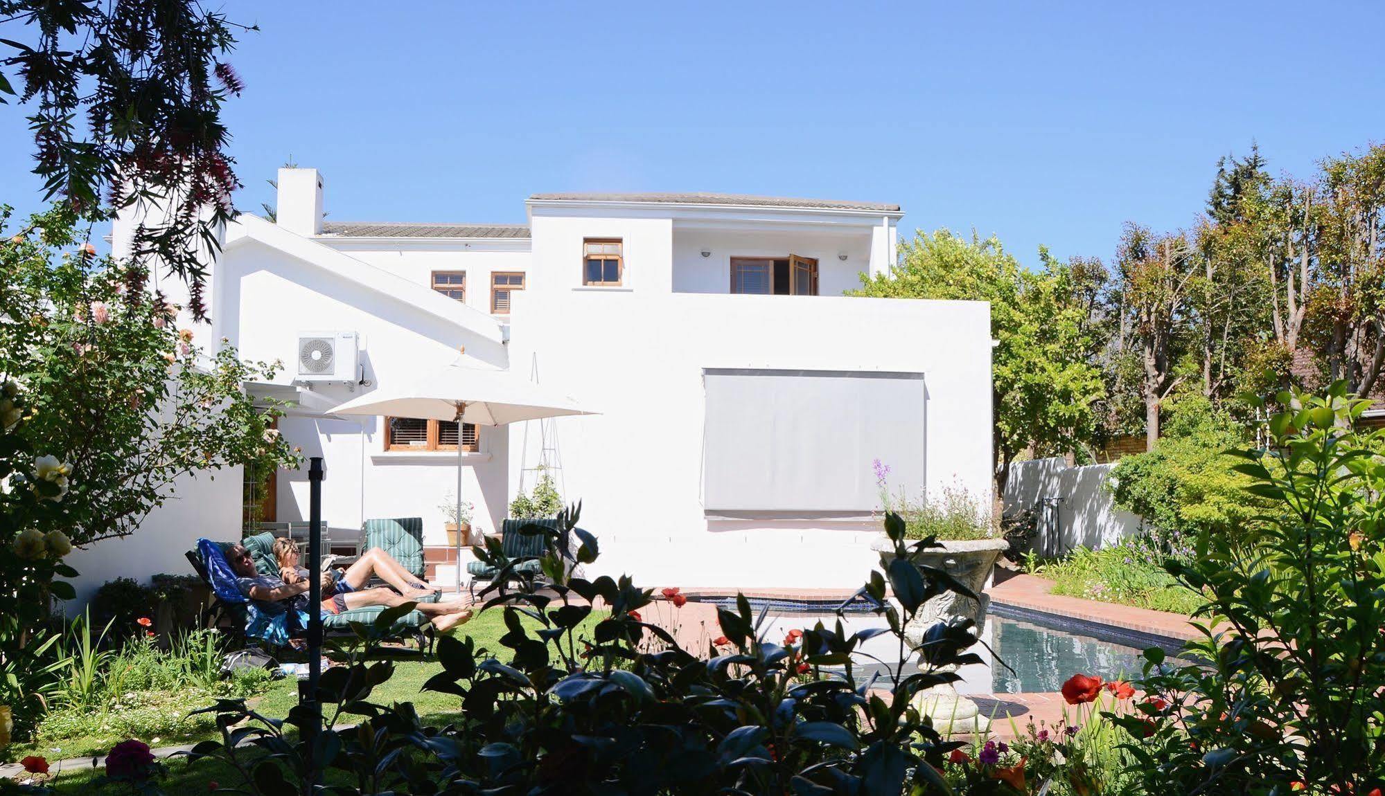 Penelope'S Stellenbosch Bed & Breakfast Exterior foto